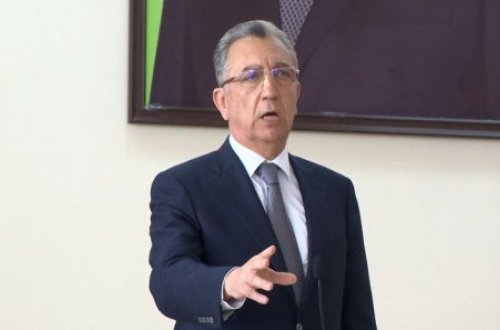 Eldar Əzizov komandasının qaranlıq tərəfi: meriyanı idarə edən kimlərdi?