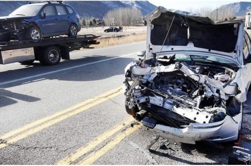 Şəmkirdə məktəb direktoru yol qəzasına düşdü, ölənlər var