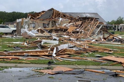 В США число жертв торнадо выросло до 33