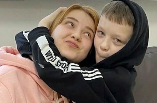 “10 yaşlı uşaqdan hamilə qalan” məktəbli qızdan gözlənilməz hərəkət - VİDEO