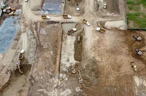 Koronavirusdan ölənlər qardaşlıq məzarlığında belə dəfn edilirlər - VİDEO