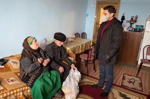 “AŞIQ ŞƏMŞİR” MƏDƏNİYYƏT OCAĞI “EVDƏ QAL, CƏMİYYƏTİ QORU” XEYRİYYƏ AKSİYASI KEÇİRİB