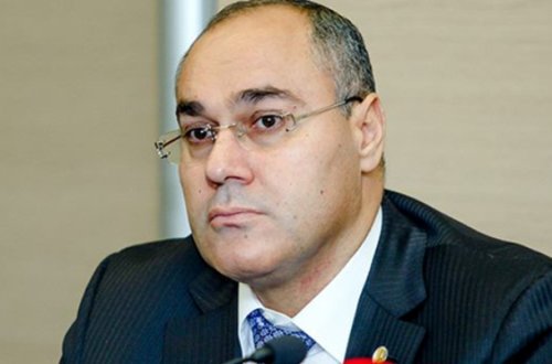 Gömrük siyasəti yenidən qurulmalıdır - SƏFƏR MEHDİYEV QURUMU UÇURUMA APARIR