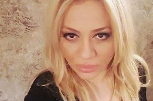 Azərbaycanlı aktrisanın karantindəki seksual idman məşqi - VİDEO
