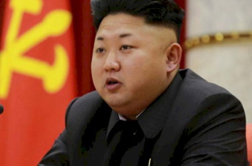 Kim Çen İn komaya düşdü - Rəsmi