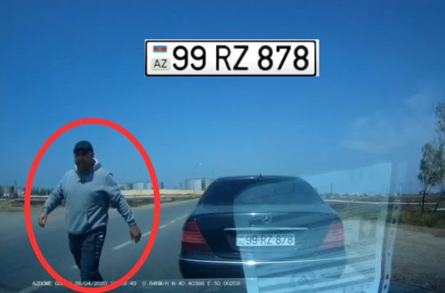 Qoçuluq edən şəxs sürücünü söyüb vurdu: Nazirə müraciət.. - VİDEO