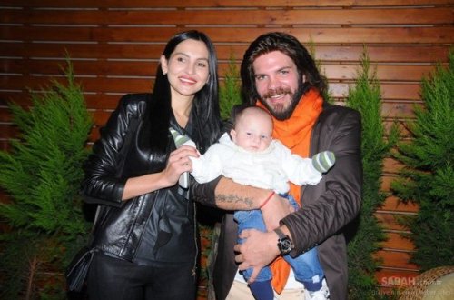Günay Musayevanın keçmiş əri: “Koronavirusdan ölən 12 insanın meyitini daşıdım” - FOTO