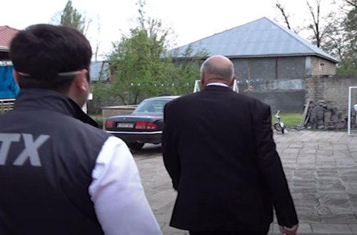 İsmayıllıda məmur belə saxlanıldı: Əməliyyatın videosu