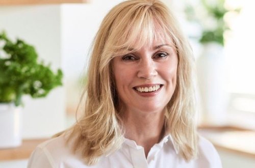 62 yaşlı beş uşaq anası cəlbediciliyinin sirlərini açdı - FOTO