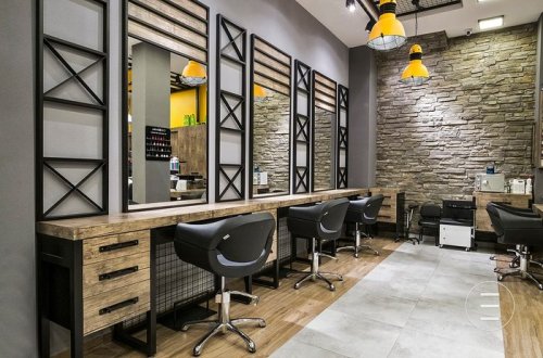 Bərbərxanalar və gözəllik salonları bu tarixdən fəaliyyətini BƏRPA EDƏ BİLƏR — AÇIQLAMA