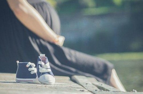 11 yaşlı qız qardaşından hamilə qaldı