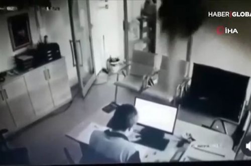 İş yerində bədbəxt hadisə: Tavan başına uçdu - VİDEO