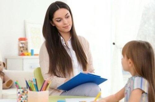 В Азербайджане утверждены правила организации психологической службы в учебных заведениях