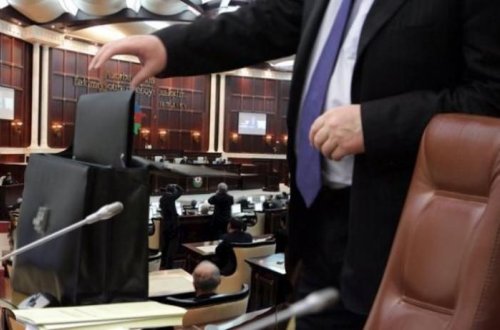 Parlamentdə icra başçıları ilə bağlı şöbə yaradıldı