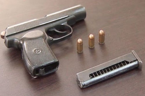 В Баку задержан бывший заключенный с оружием