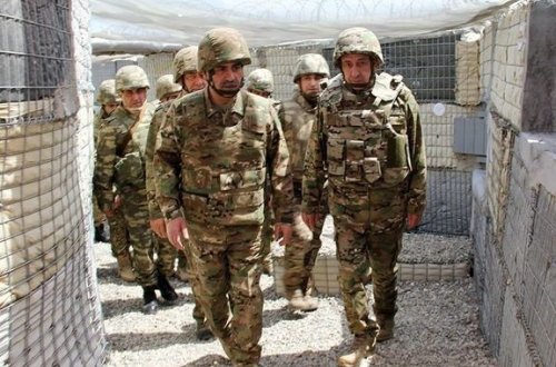 Руководство Минобороны Азербайджана посетило воинские части на передовой - ВИДЕО