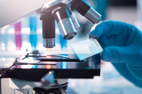 ATV-nin məşhur aparıcısına Şok! Verilişində koronavirus xəstəsini olduğunu öyrəndi - VİDEO