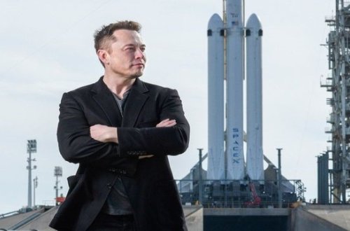 İlon Mask yeni doğulmuş körpəsinə qəribə ad qoydu - Foto