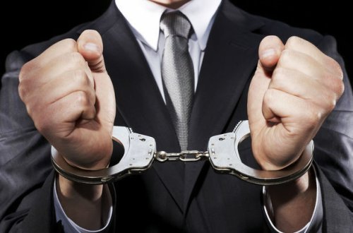 Azərbaycanda daha bir vəzifəli şəxs tutuldu