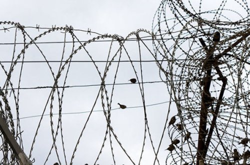 Azərbaycanda əsgərin özünü öldürməsi ilə bağlı cinayət işi başlandı