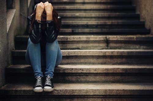 Bakıda 47 yaşlı kişi 33 yaşlı qadına köşkdə təcavüz etdi