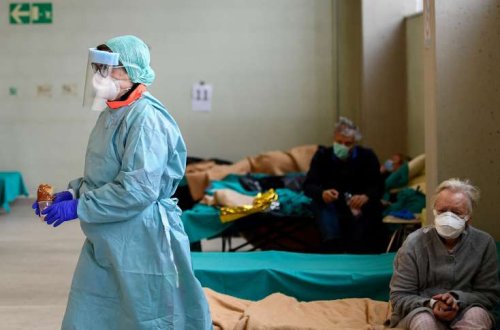 Bu da oldu: Tibb bacısı koronavirus xəstəsinin ölümündən 3 gün əvvəl görün nə edib - FOTO