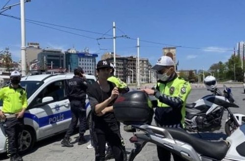 Türkiyədə karantini pozan azərbaycanlıdan qəribə cavab: “Vecimizə deyil”