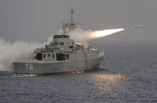 İran öz gəmisini vurdu: Ölənlər və yaralananlar var - YENİLƏNİB