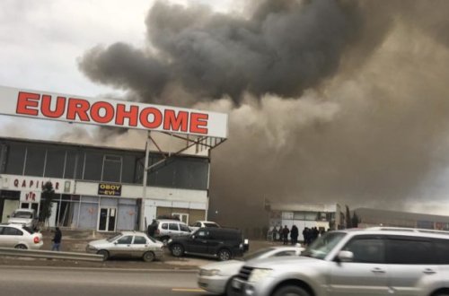 SON DƏQİQƏ: “EuroHome” ticarət mərkəzi yenidən yanır