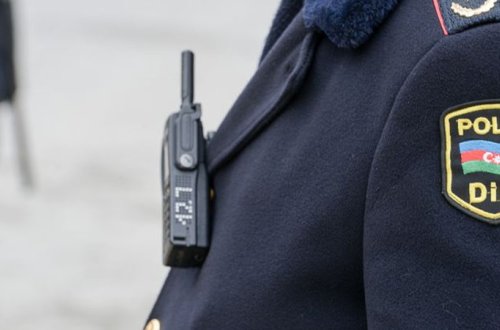 Əməkdar artist polis mayoru imiş (FOTO)