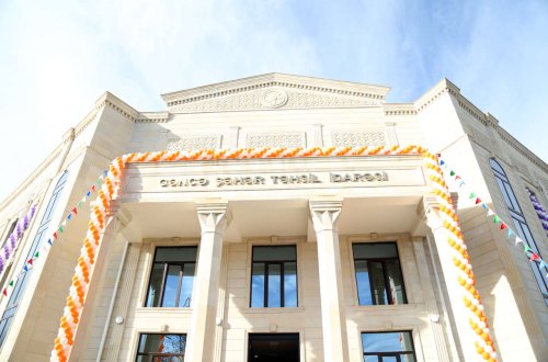 Gəncə Şəhər Təhsil İdarəsi müəllimlərdən rüşvət yığır?