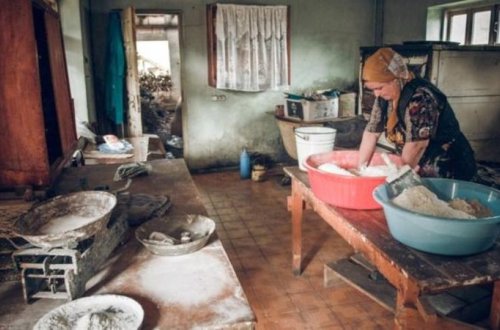 25 il evli qalan qadınlara pensiya veriləcək