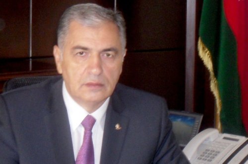 Samux İH başçısının kürəkənindən hədə: “Biz respublikada 3 nəfərdən biriyik...” (ŞİKAYƏT)