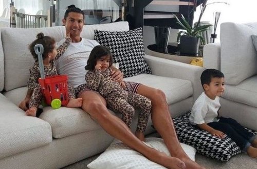 Ronaldu Portuqaliyada səkkiz milyon avroya torpaq sahəsi aldı