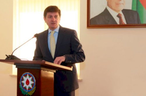 Rəisin qardaşının şirkəti İcra Hakimiyyəti ilə 800 minlik müqavilə bağladı