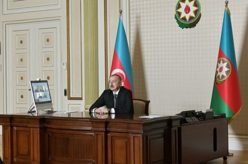 İlham Əliyev “Signify” şirkətinin rəhbərləri ilə videokonfrans keçirdi - FOTO