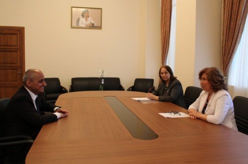 Bahar Muradova QHT sədrini qəbul edib
