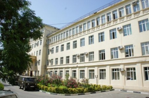 Travmatologiya inisitutunda ÖZBAŞINALIQ - rüşvət verə bilməyən xəstəyə ''xərçəng diyaqnozu'' qoyuldu