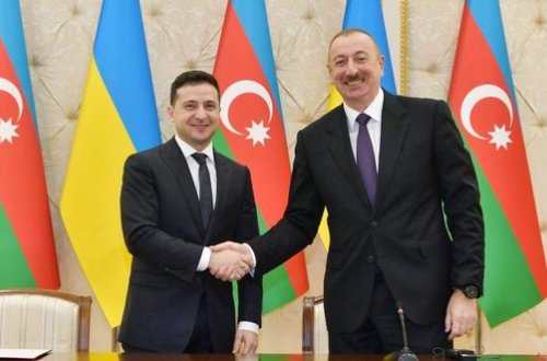 Ильхам Алиев и Владимир Зеленский провели телефонный разговор