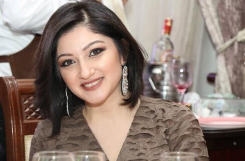 Qulaqlarını və gözlərini əməliyyat etdirən Zümrüd elə dəyişdi ki... - FOTOSESSİYA
