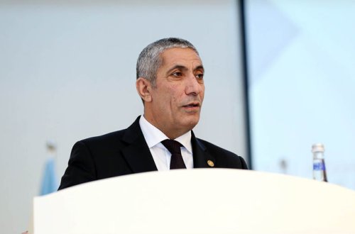 Siyavuş Novruzov Operativ Qərargahı tənqid etdi