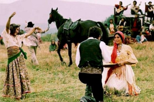 Qaraçılar haqqında 11 fakt: Bakirə qızlar 14 yaşda...