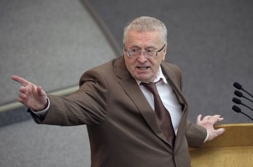 Jirinovski: “Tramp qadın paltarı geyinib Rusiyaya qaçacaq”