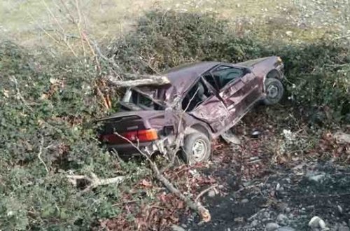 Masallıda avtomobil kanala aşdı: Ölən var