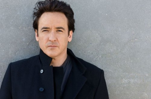 Tanınmış aktyor ABŞ-da etiraz aksiyalarında polis hücumuna məruz qalıb - VİDEO