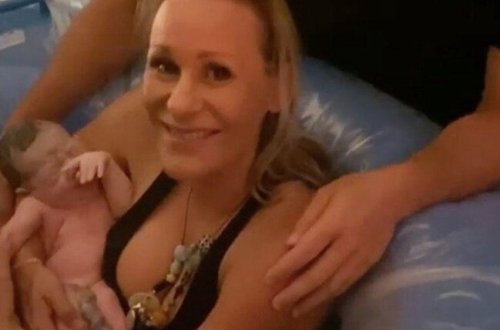 Qadın Instagramda canlı yayım açıb, uşaq doğdu