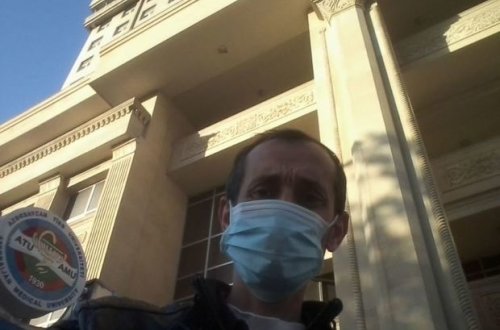Азербайджанский спортивный журналист вылечился от коронавируса - ФОТО