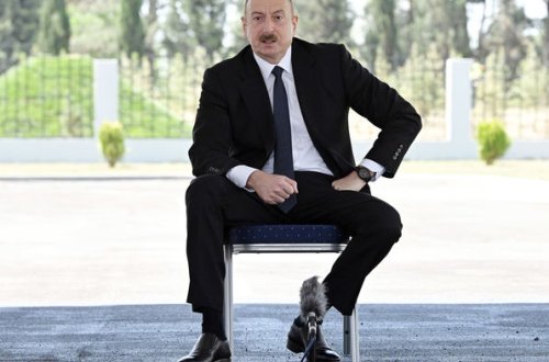 Президент Ильхам Алиев: Фальшивые выборы в Нагорном Карабахе - это своего рода шоу, клоунада