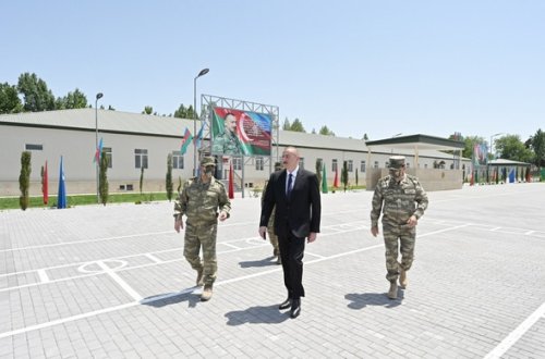 Deputat: “Prezidentin cəbhə bölgəsində yerləşən hərbi hissəyə səfəri düşmənə mesajdır”