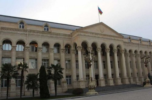 Yevlaxda 123 min manatlıq bayram şənliyi: həm də tenderlə